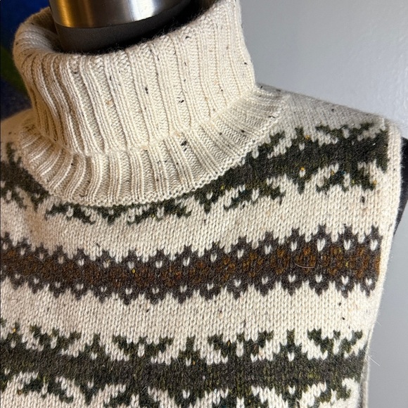 Eric Bompard 100% Cashmere FairIsle Turtleneck Bib - Picture 3 of 9
